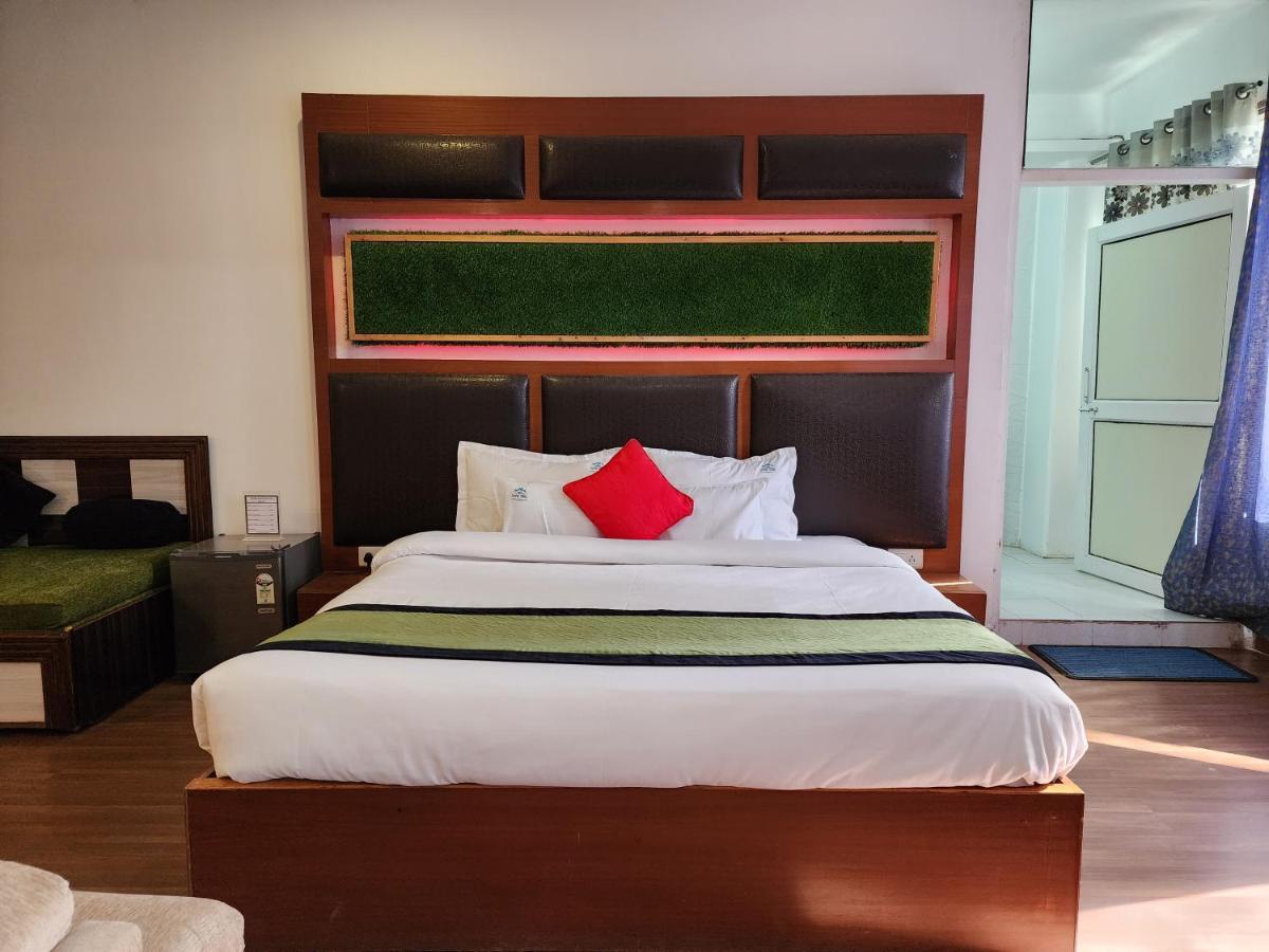 Hotel Bliss Kasauli Exterior foto